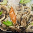 Best 86. Moo Goo Gai Pan 蘑菇鸡片 in Rapid City, SD